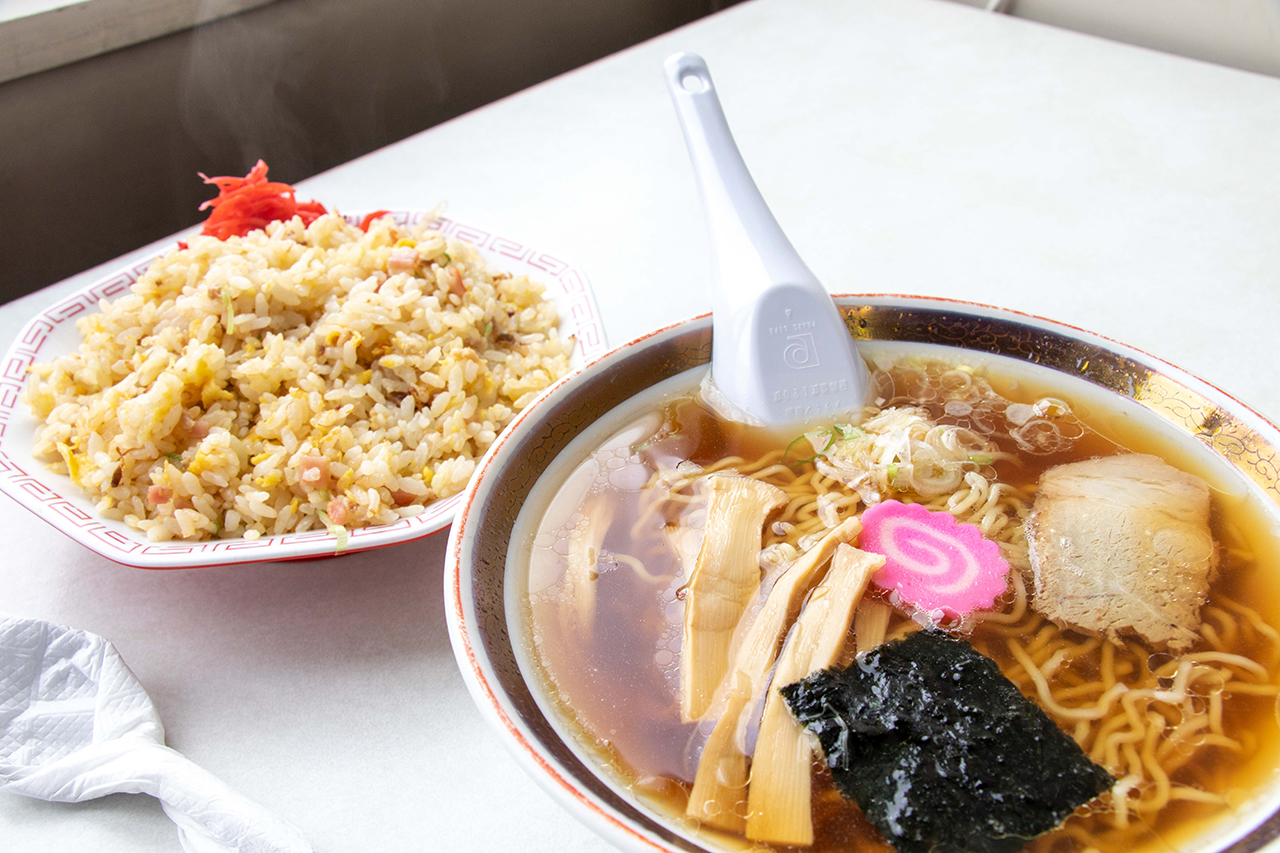 ミナト食堂